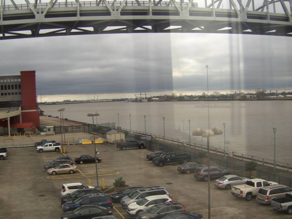 Port Of New Orleans | Map | Webcam | Cruise Ships | Restaurants | Shoppping  | Weather | Language | Bars | Attractions